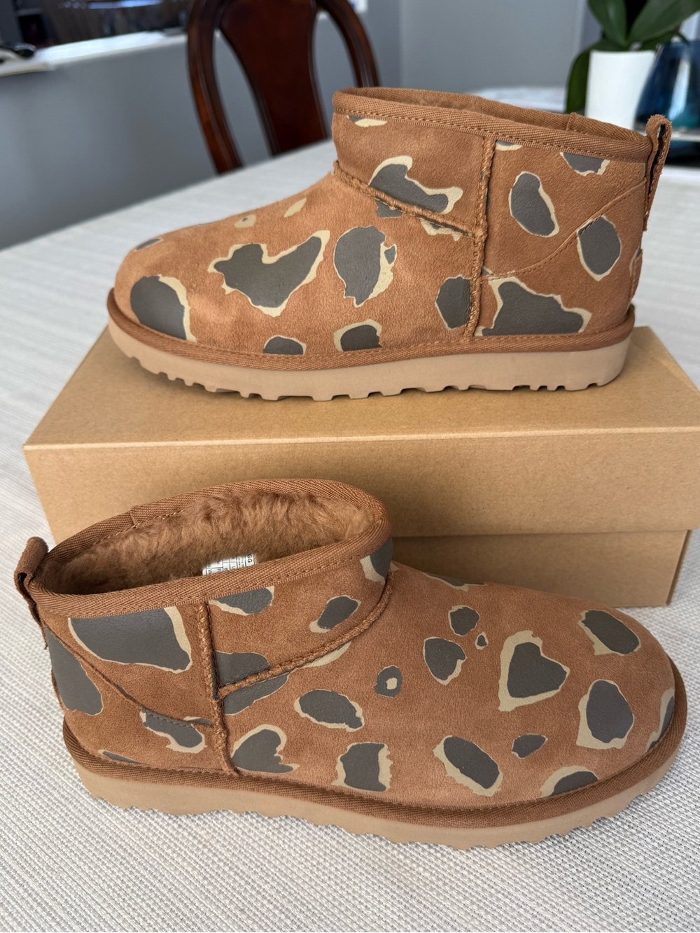 Ugg classic ultra mini Appaloosa boot
